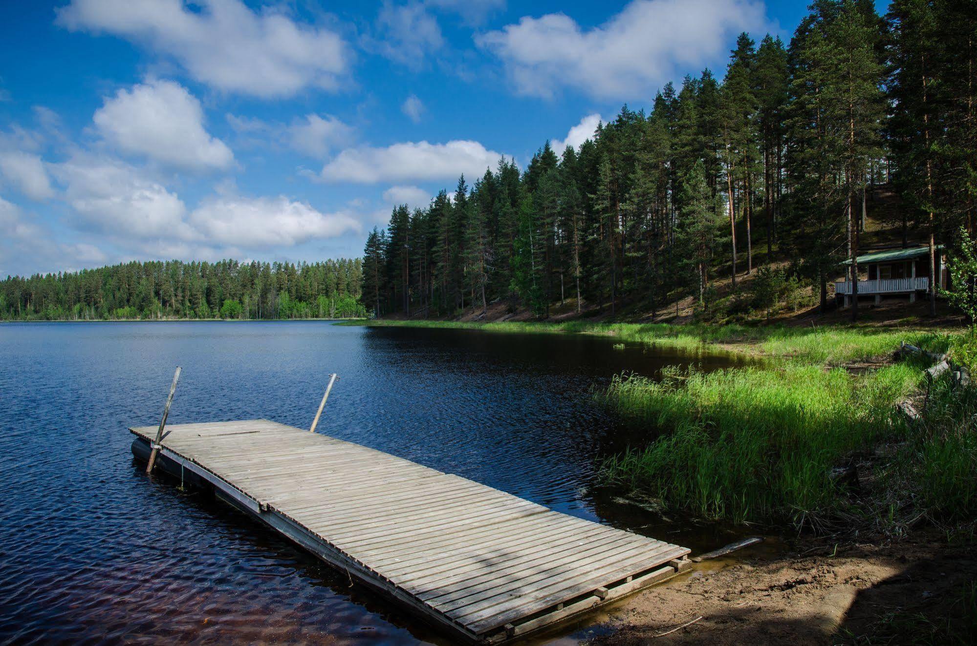 Ahvenlampi Camping Саариярви Экстерьер фото